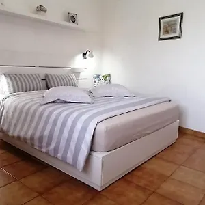 Geranios N.25 Privatunterkunft